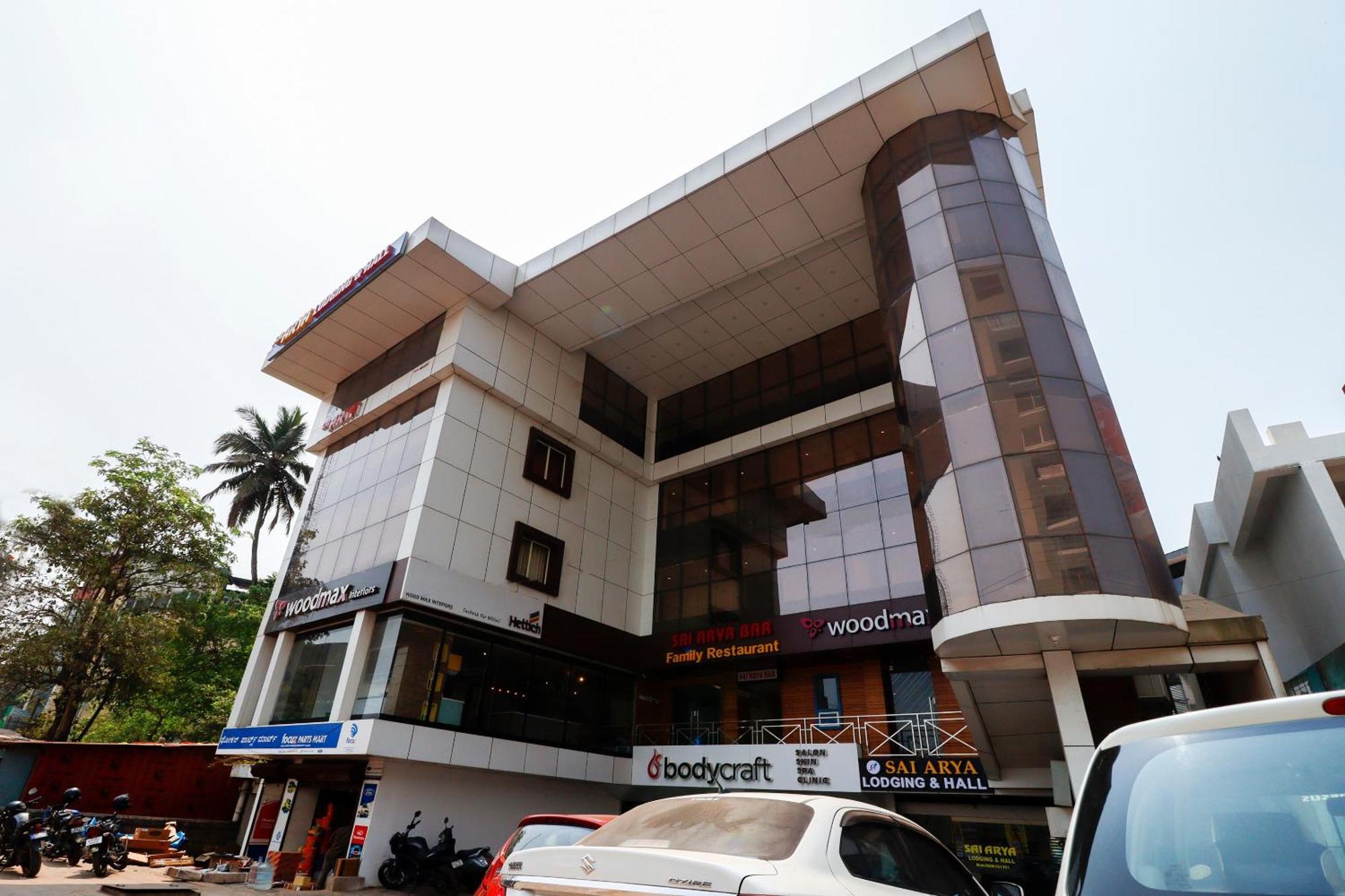 Capital O Sai Arya Residency Mangalore Exterior foto