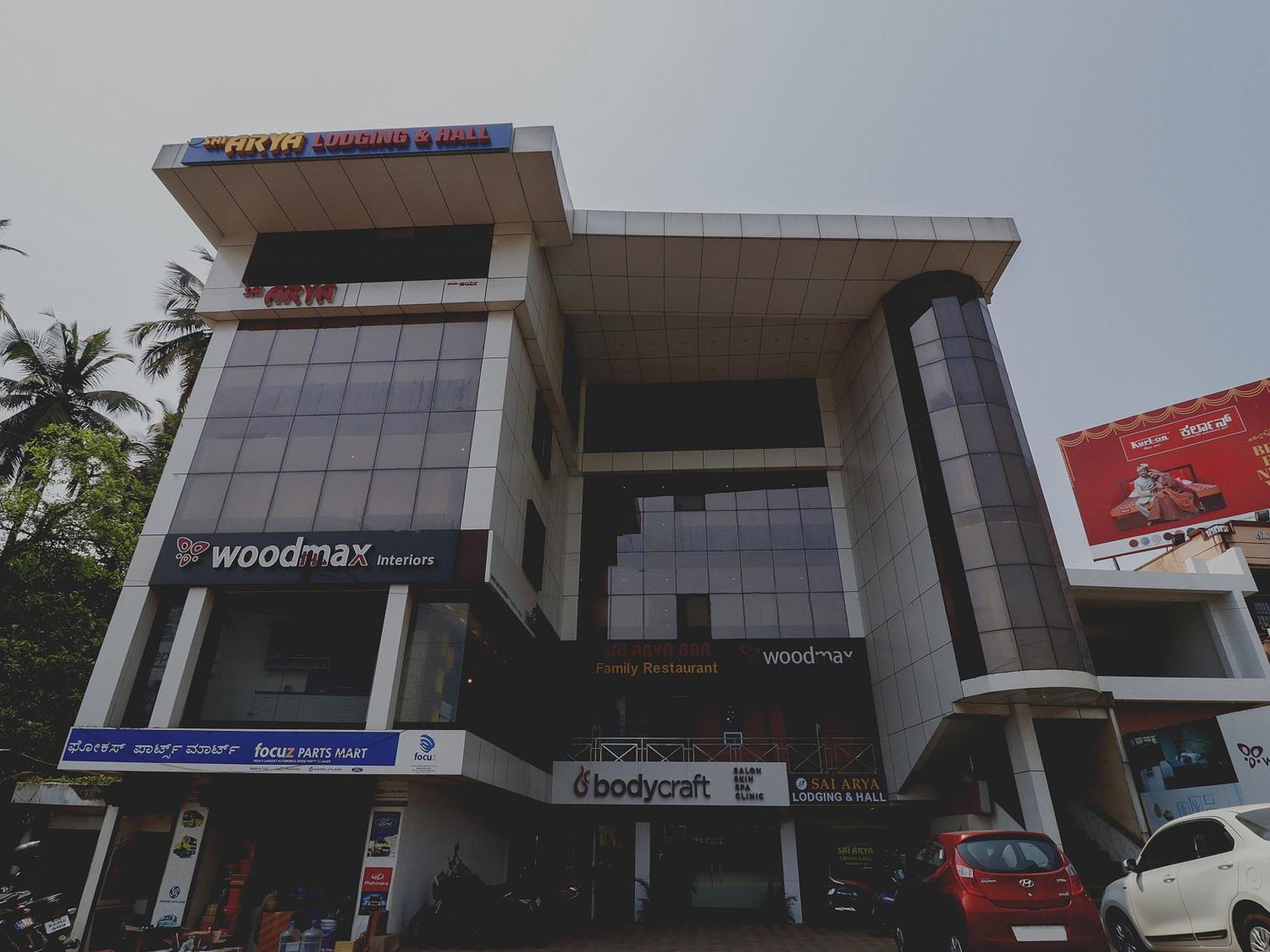 Capital O Sai Arya Residency Mangalore Exterior foto