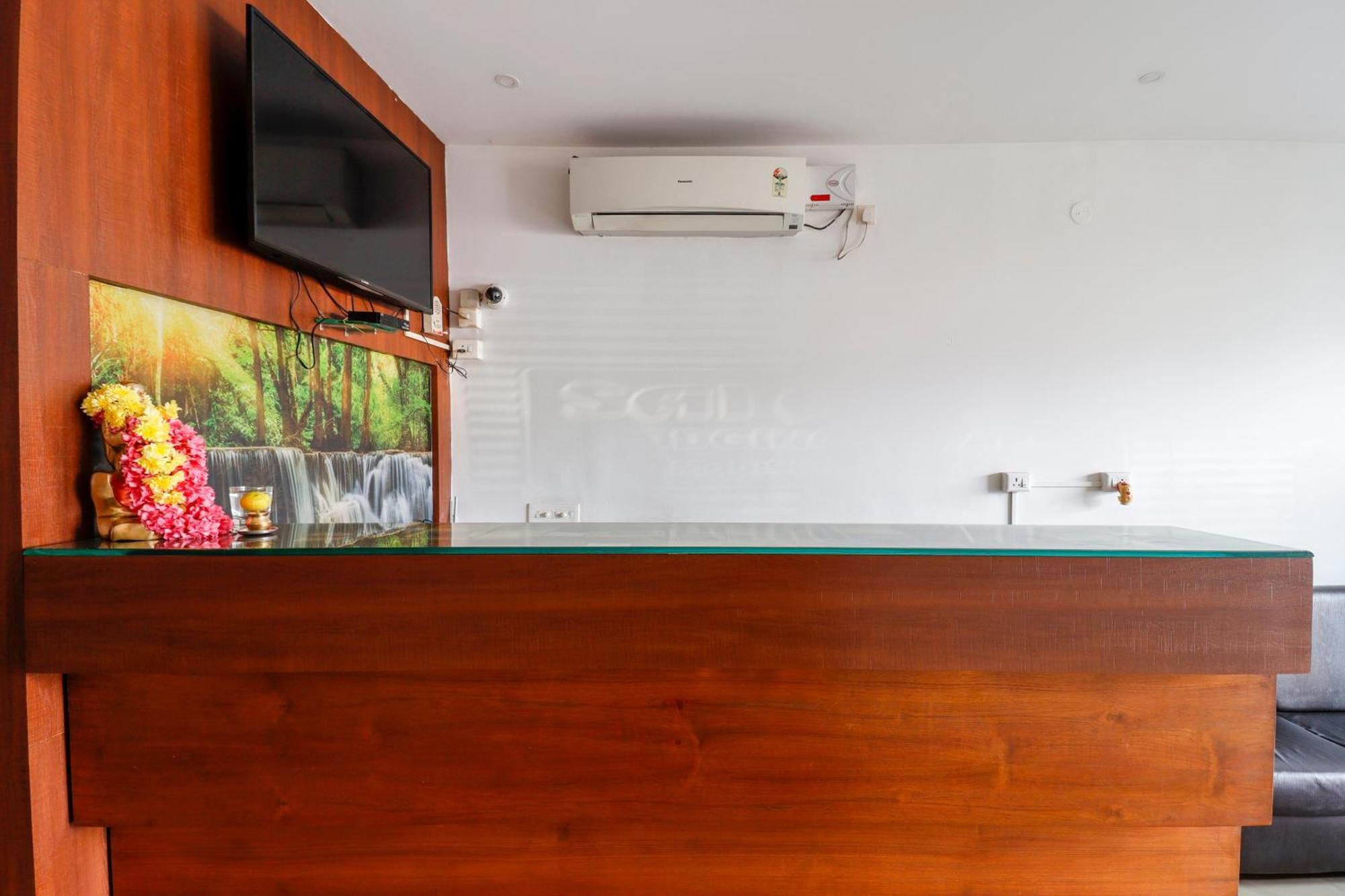 Capital O Sai Arya Residency Mangalore Exterior foto
